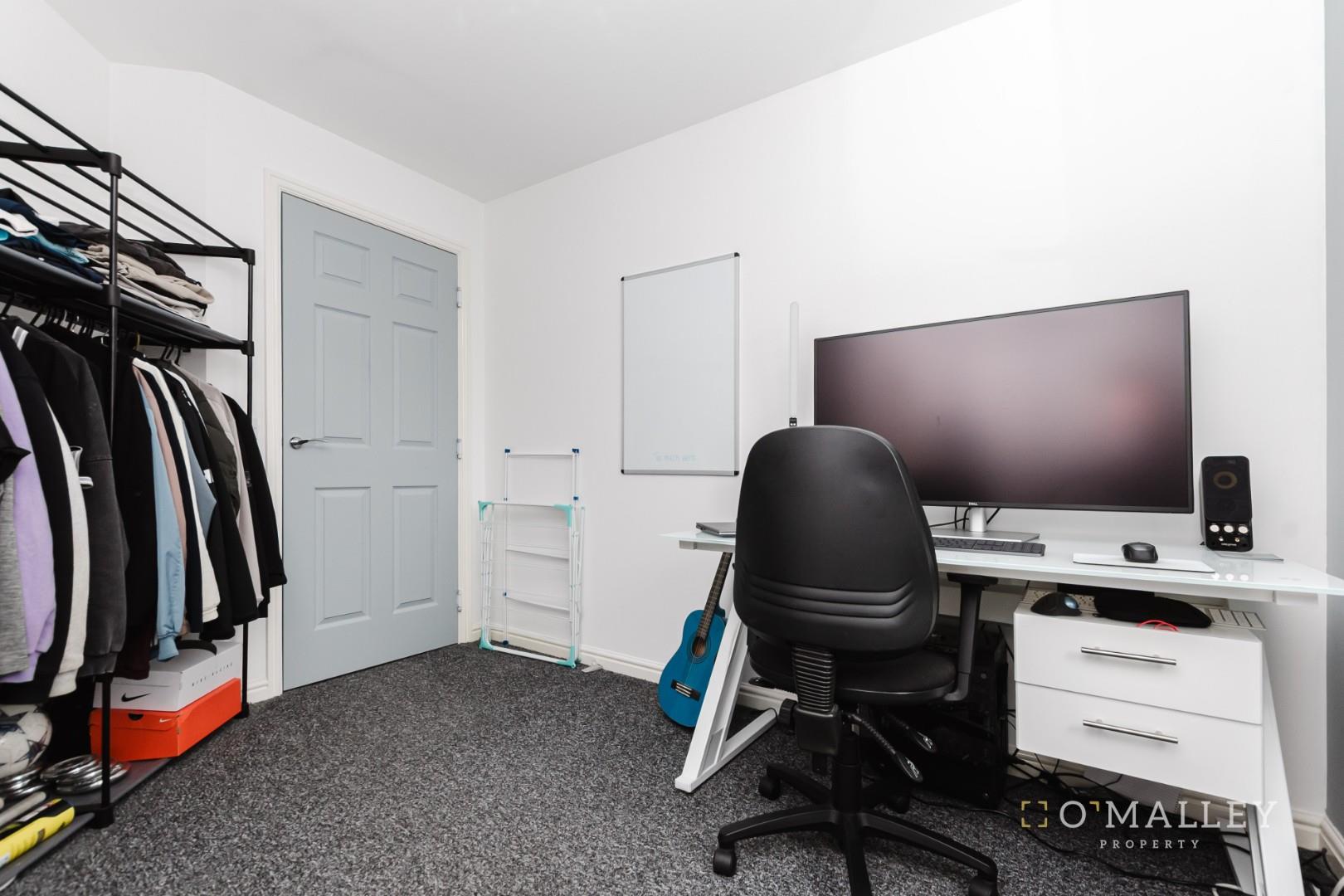 CrookstonCtDarker_HomeOffice_01.jpg